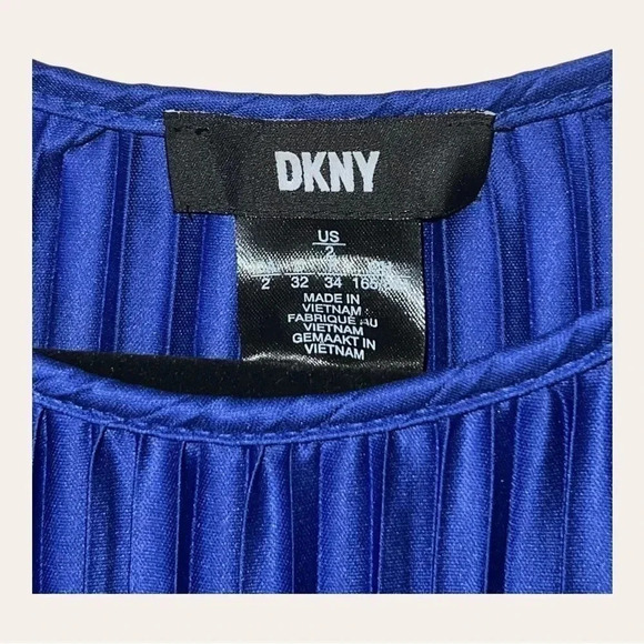 Dkny MINI ACCORDION DRESS ROYAL BLUE IN COLOR SIZE 2 WITH TIE - Picture 7 of 13